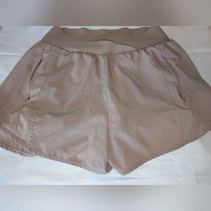 B Tan Athletic Running Shorts with Liner and Zipper Pockets‎ Womens Large NWOT